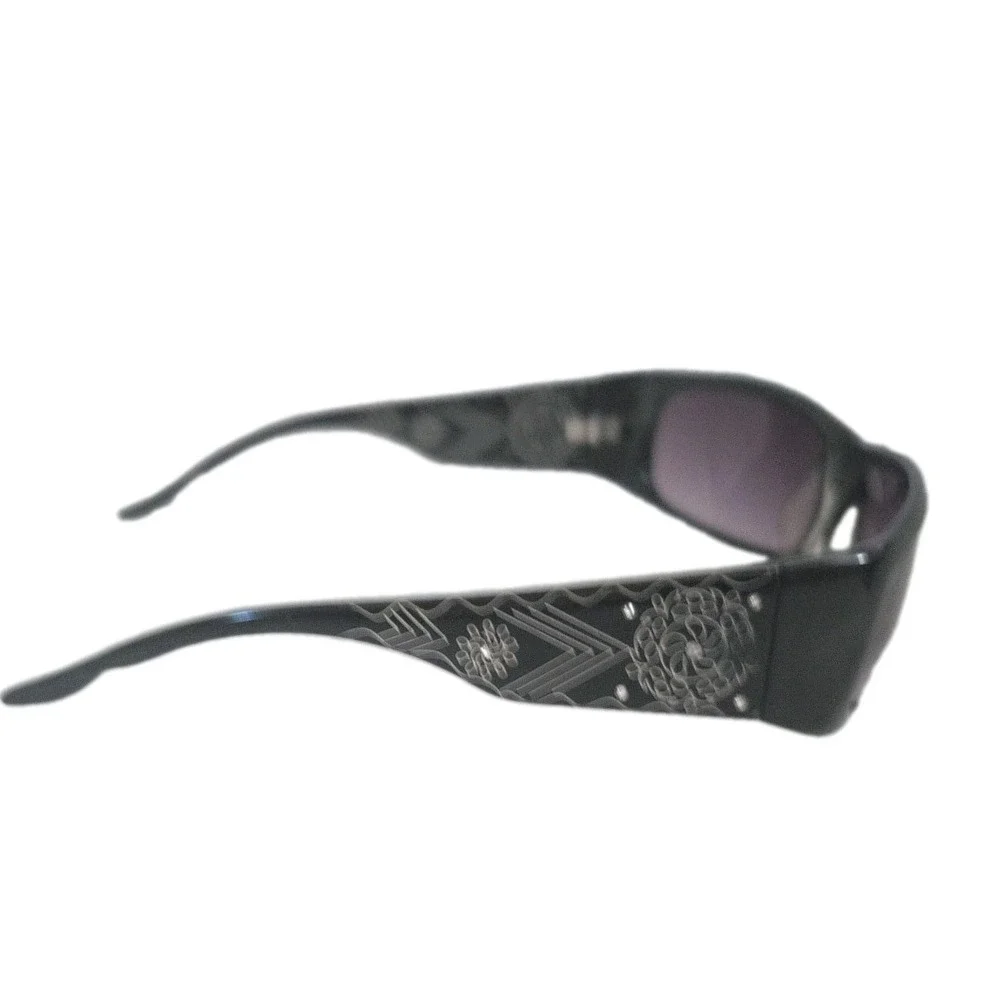 Vintage Oscar de la Renta Sunglasses MOD 1027 001 Black Wrap Shield Y2K